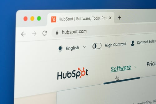 Content marketing examples shown through HubSpot's website, showcasing marketing software tools.